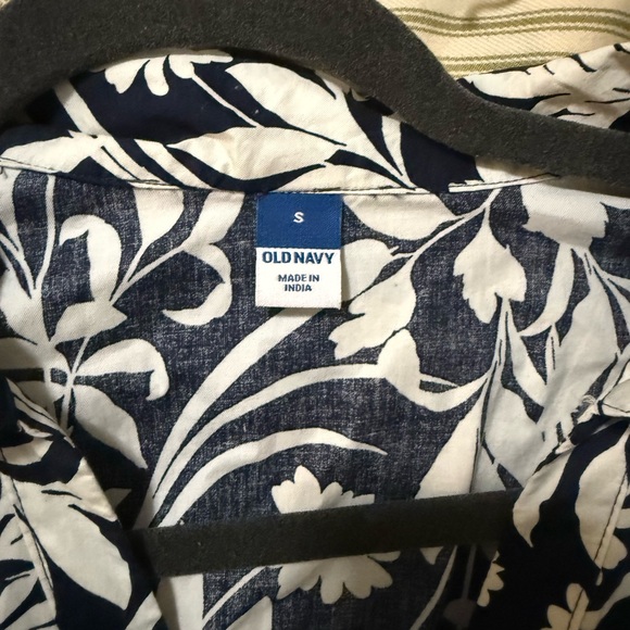 Old Navy Navy Blue & White floral A-line cutout midi dress - Picture 8 of 8